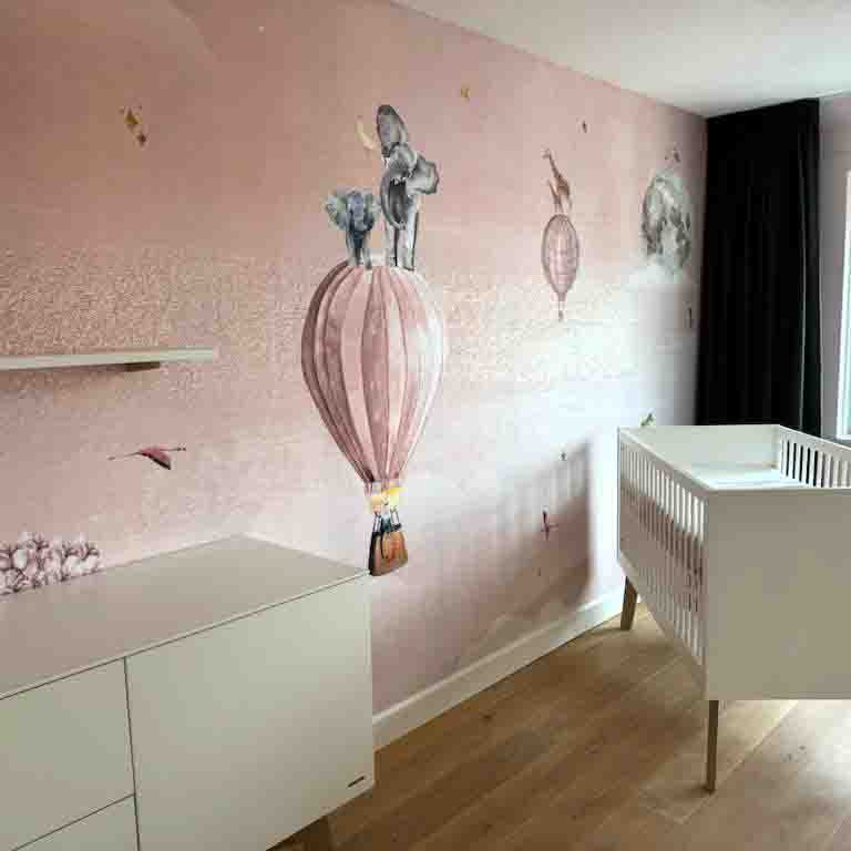 Fleur des Fleurs Behang - Happy Hot Air Balloons pink with a touch of gold - Afbeelding 2