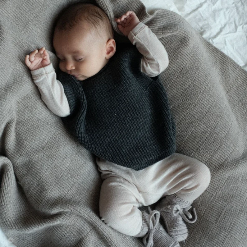 Hvid – Vest Harvey – Baby – Charcoal