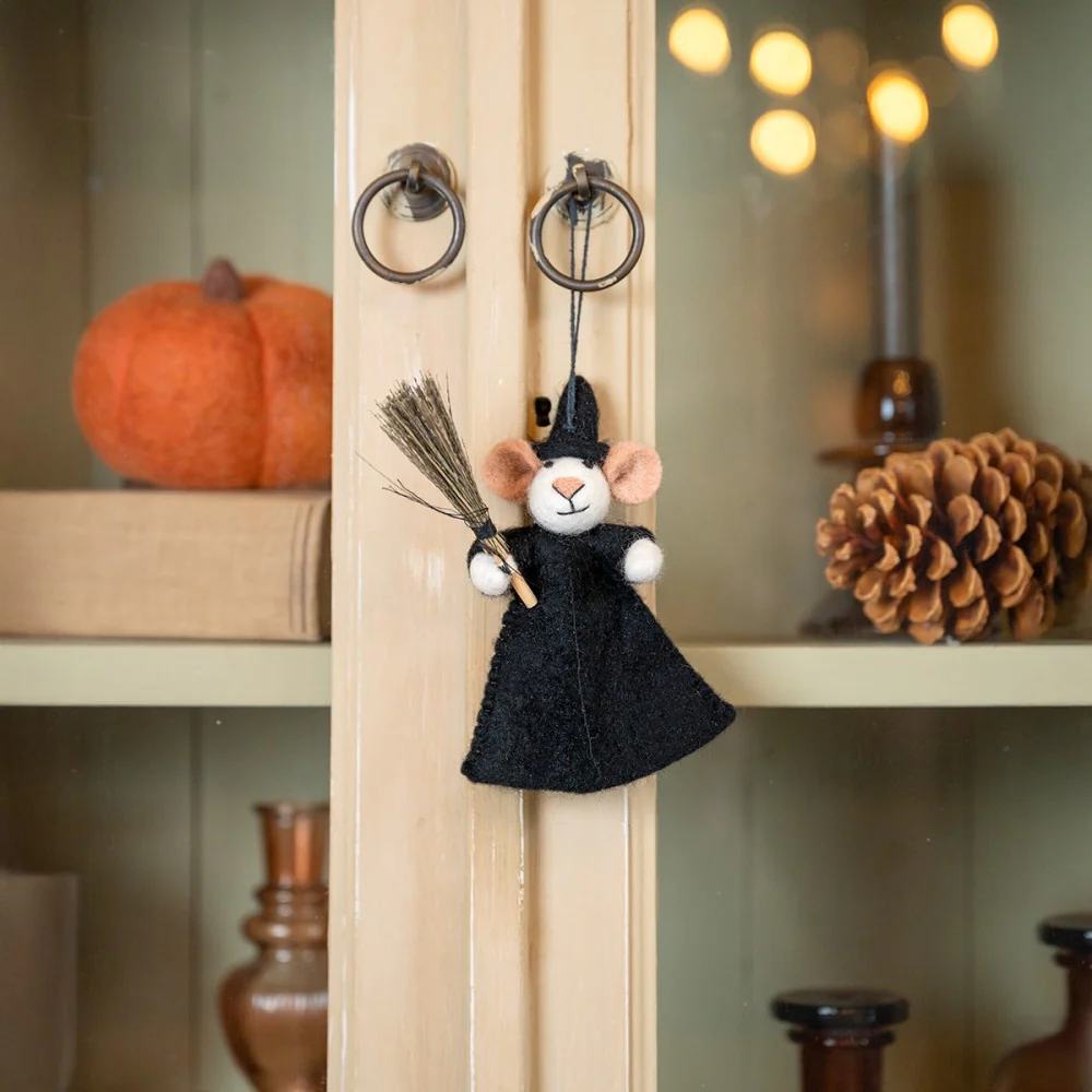 Sjaal met verhaal – Muis – Hanger – Heks