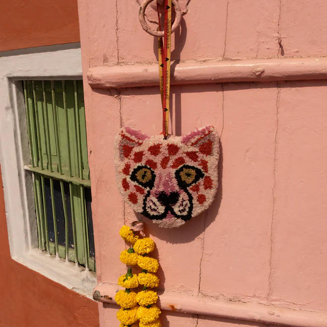 Doing Goods – Hanger – Dierenkop –  Pinky Leopard