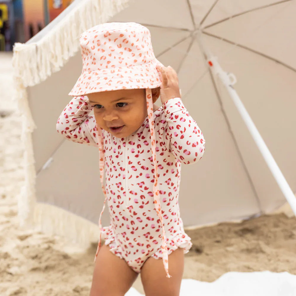 Swim Essentials – Zomerhoedje – Roze – UPF50+