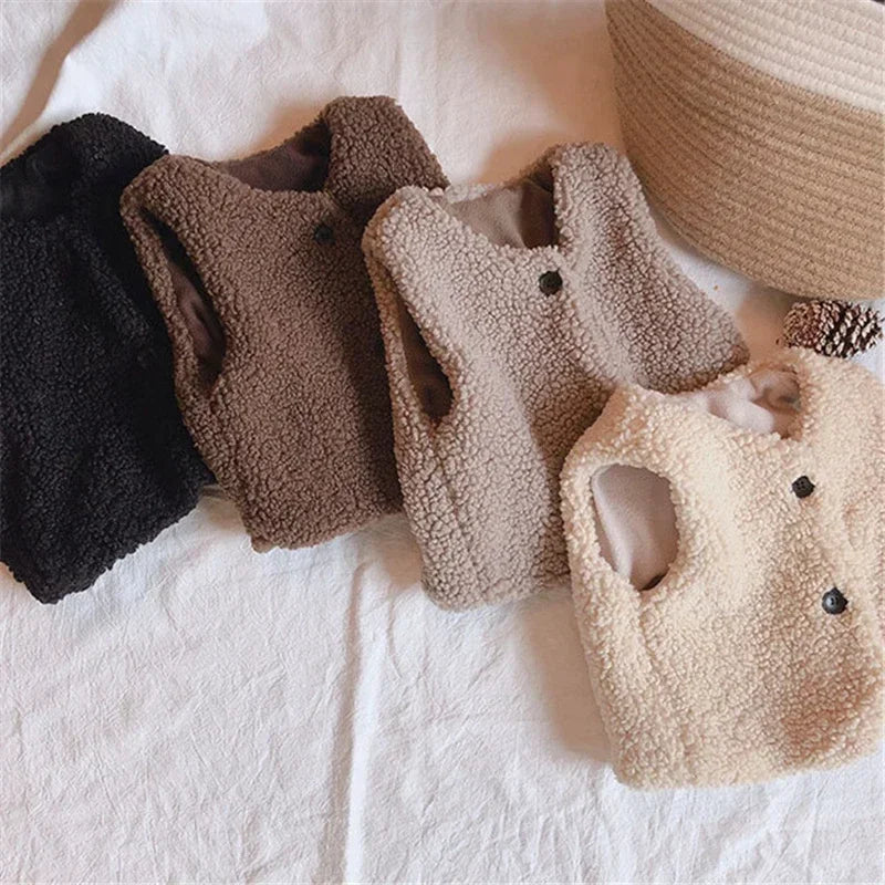 Mini Fashion™ – Pluche & Fijne Stof – Bodywarmer