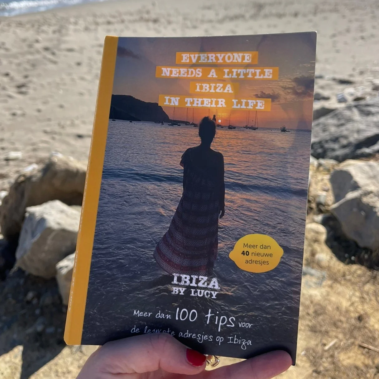 Boek – Ibiza by Lucy – Everyone needs a little Ibiza in their life